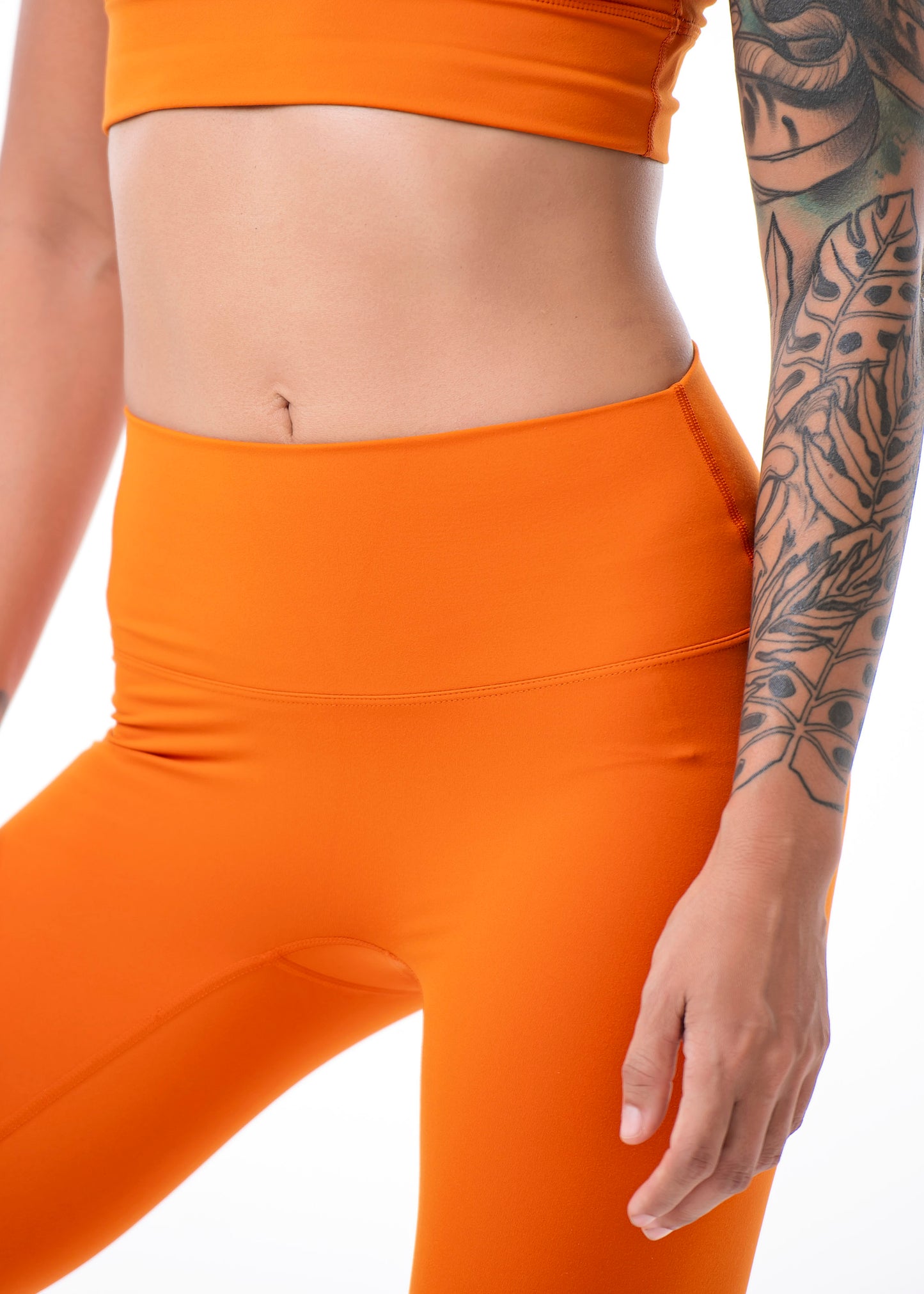 ASPIRE LEGGINGS - CARNELIAN